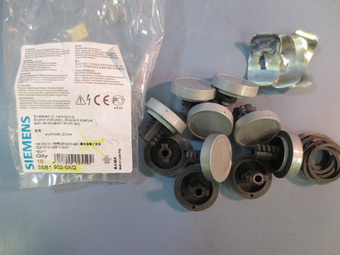 NIB Lot of 10 SIEMENS 3SB1 902-0AQ Hole Plug Aluminized