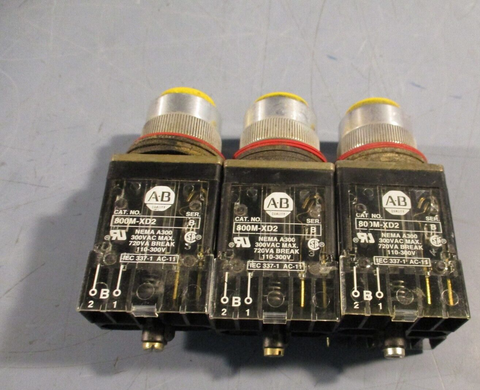 AllenBradley Yellow Push Button 300VAC, 720VA Break 110300V Series B 800MXD2