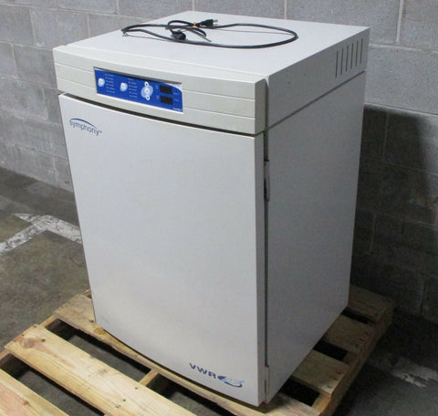 VWR 3078 Symphony Water Jacketed C02 Incubator 1 Ph, 115 V Leaking Water