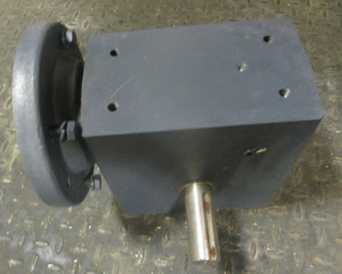Hub City 022008369 Worm Gear Speed Reducer 384L 10:1 11/2" Shaft Dia NOS