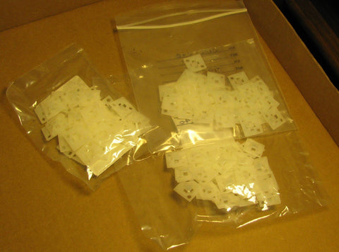 Thomas & Betts TC5344 Adhesive/#8 Screw 4-Way Ty-Rap Mounting Base Lot 110+