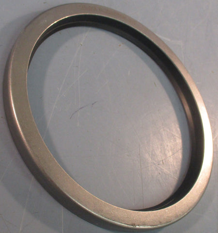 Garlock Klozure 21086-3275 Oil Seal 6-3/4" Outer Dia 5-7/8" Inner Dia 1/2" Thick