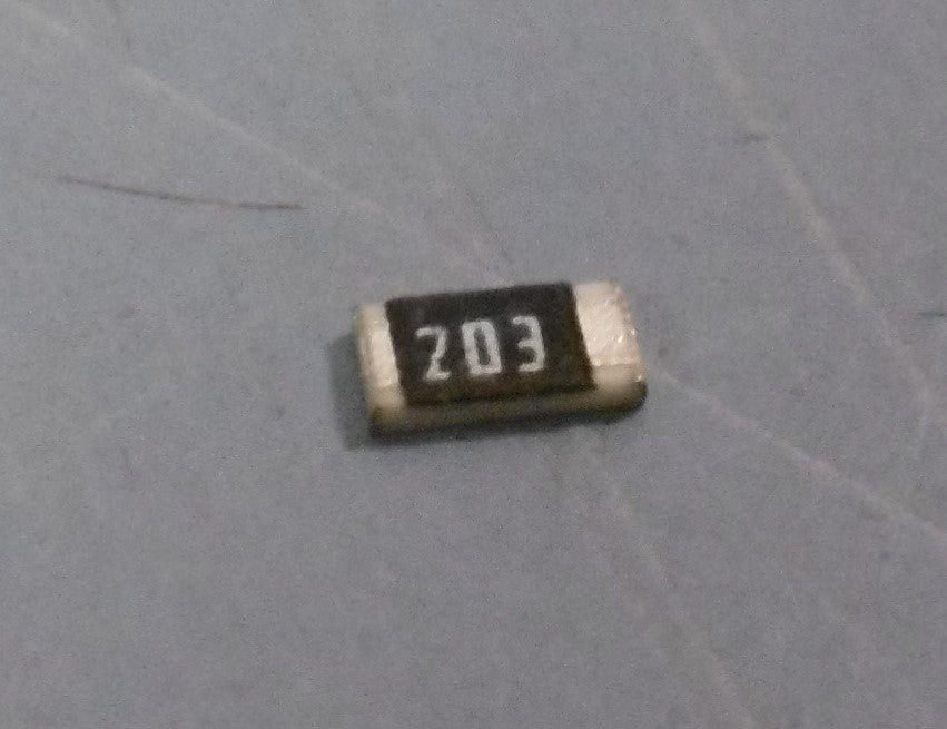 1206 SMD RESISTOR 203 - Lot of 30