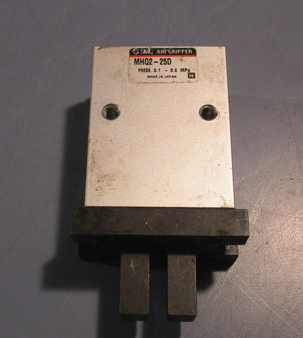 SMC MHQ225D Press 0.10.6 Double Acting Pneumatic Air Gripper