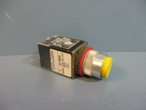 Allen-Bradley 800MR-B9 Ser. A Yellow Push Button