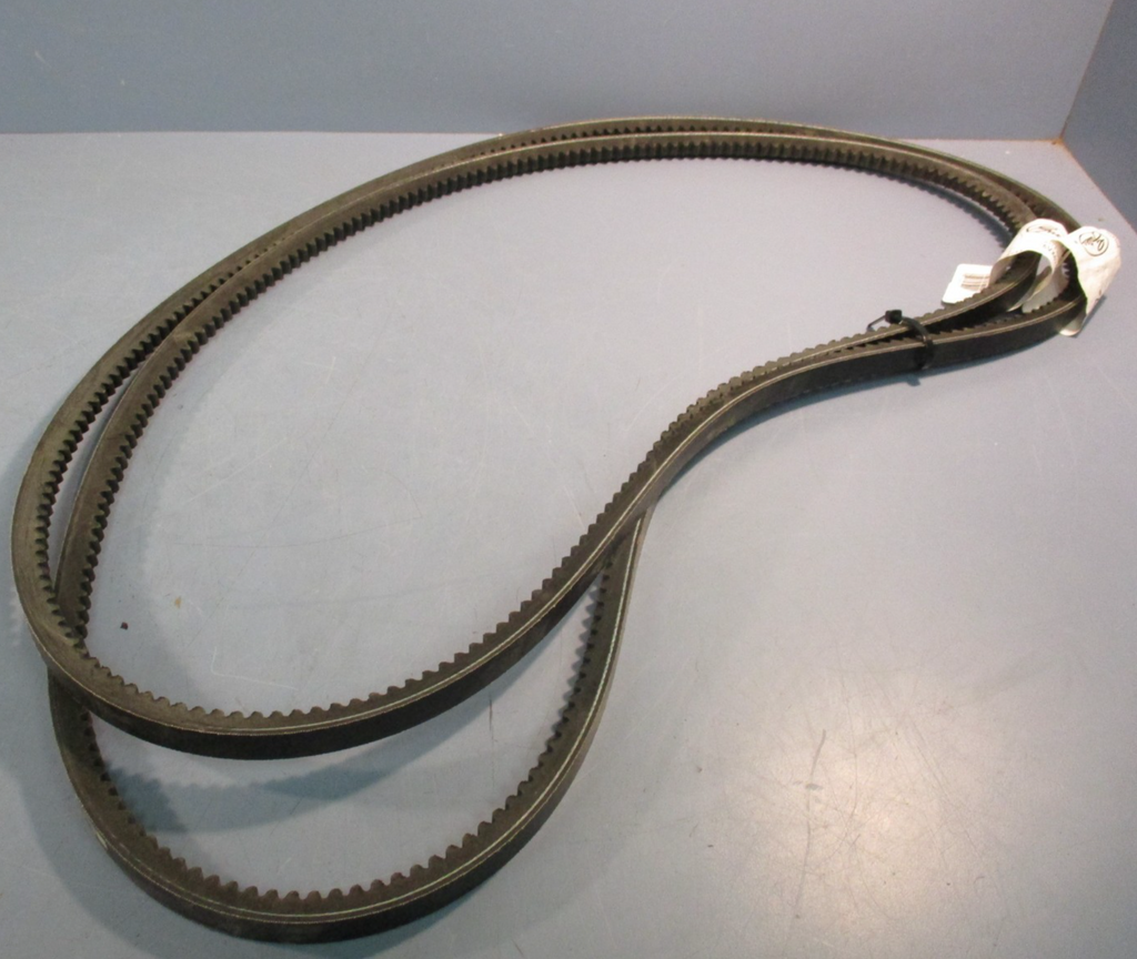 Lot of (2) Gates 5VX670 Super HC Cogged V-Belt 9414-0670 Made In USA