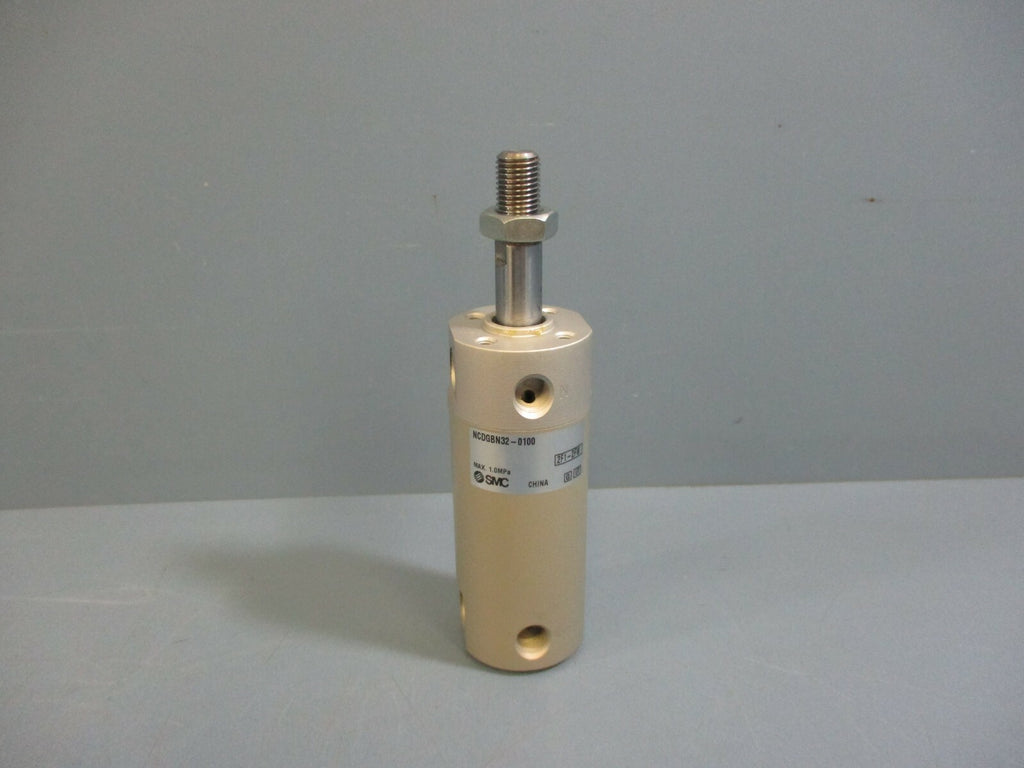 SMC Air Cylinder NCDGBN32-0100 1.0MPa NEW