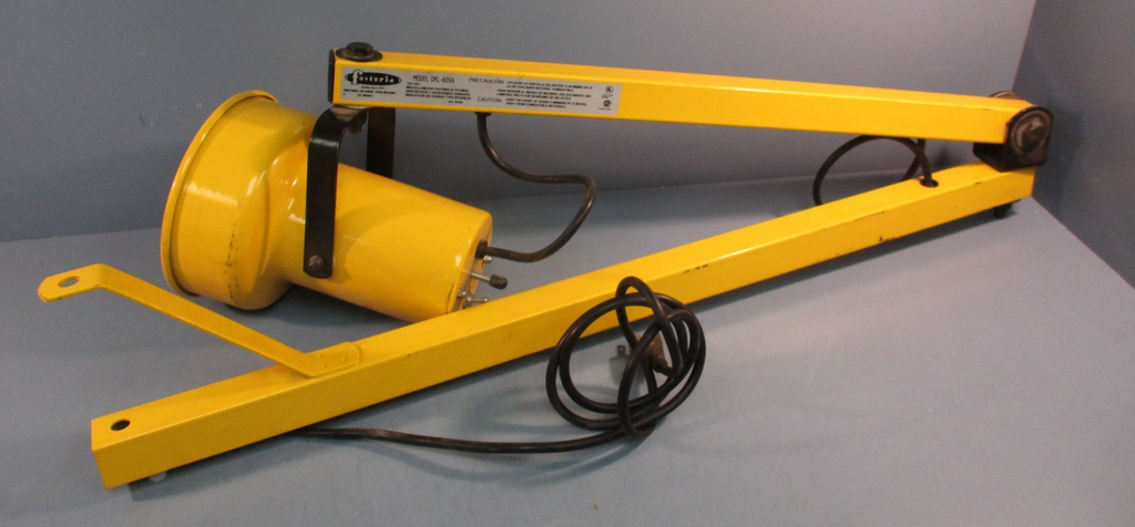 Fostoria DKL-60VA, Pivot, Bracket Mounted, Incandescent, Yellow 120V  Dock Light