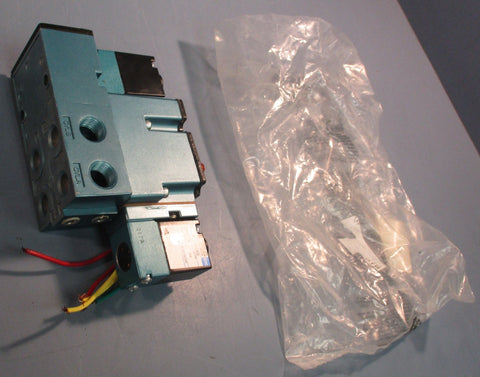 Mac 6223C-211-PM-501DA Solenoid Valve 150 PSI 24 VDC 6 W PME-501DAAG