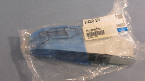 SMC SV4300-5FU Solenoid Valve, Double Solenoid, Plug-In, SV4000 series