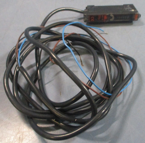 Omron E3X-NA41F Photoelectric Sensor 12-24VDC Approx. 6' Cable Length