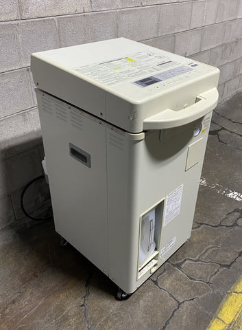 Sanyo Labo Autoclave MLS3781L High Pressure Steam Sterilizer 75 Liter, 230 VAC