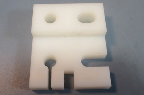 Thiele Technologies 1013308026A Plastic RH Guide Block NWOB