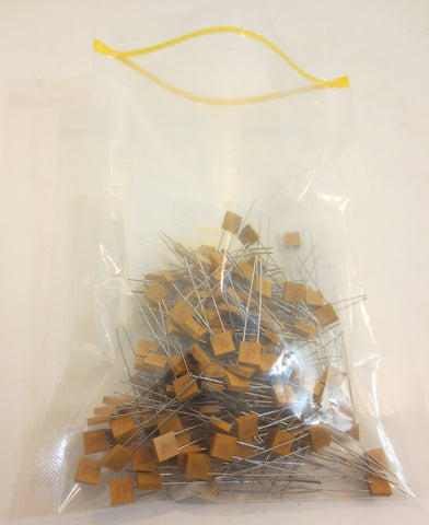 Lot of 150 9628T Kemet Ceramic Capacitors J 50V 154K M39014/021314 NWOB