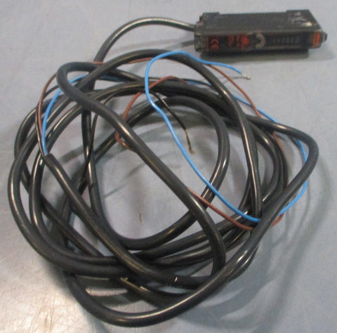 Omron E3XNA41F Photoelectric Sensor 1224VDC Approx. 6' Cable Length