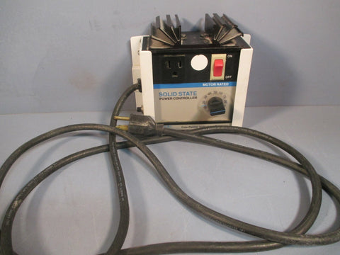 ColeParmer Solid State Power Controller 11 Amps 120 VAC 60 HZ 260400