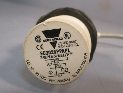 Carlo Gavazzi EC3025PPAPL Tripleshield 10 - 40 VDC, 200mA MAX Sensor Switch