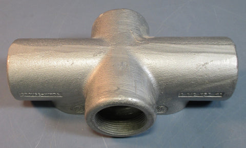 Crouse Hinds X57 Cross Ported 11/2" Conduit Body NWOB