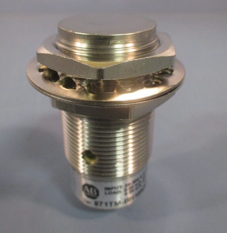 ALLEN-BRADLEY INDUCTIVE PROXIMITY SENSOR SERIES A 871TM-BH10N30-R3