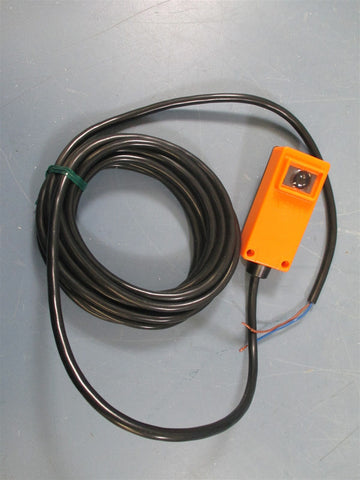 ATC 7081AT0X2NXX Photoelectric Beam Switch New