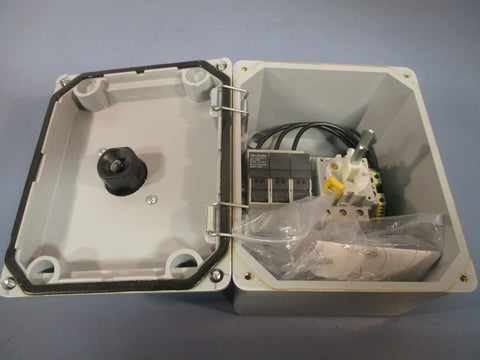 NVENT/HOFFMAN INDUSTRIAL PANEL ENCLOSURE w/ SWITCH BLOCK A865JFGR