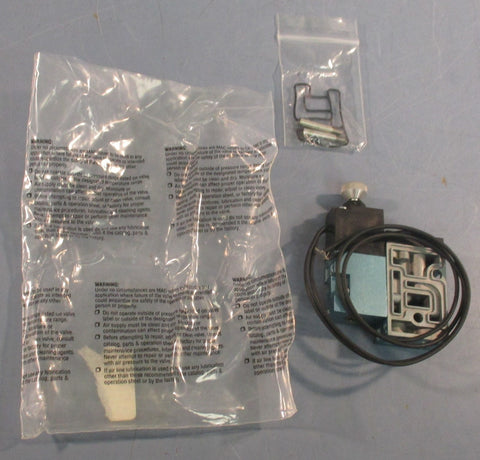 Mac Valves 45A-LAD-DDAA-3BA Solenoid Valve 24 VDC 5.4 Watts 120 PSI