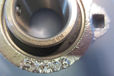 AMI 2 Bolt Flange Block Stainless Steel Bearing 25 mm Bore MBFX205NP