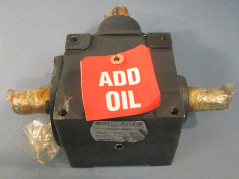 Hub City 022000901165 Gear Reducer Model 165 1:1 Ratio 1" Shaft Dia