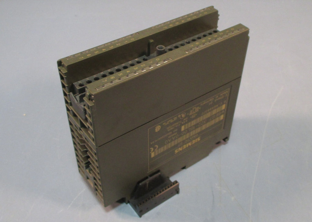 Siemens 6ES7 322-1BL00-0AA0 Digital Output Module Simatic S7 SM322