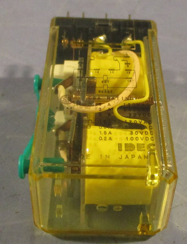 IDEC RY2KSUCDC24V Miniature Relay 91943 120/240VAC 30/100VDC