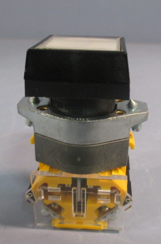 EAO Switching Element/Contact Block w/White PushButton 704.901.3