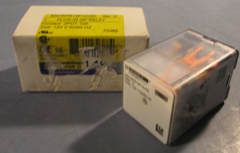 SQUARE D 8501KPR13P14V20 Ser. G 120V 50/60Hz PlugIn Purpose Relay
