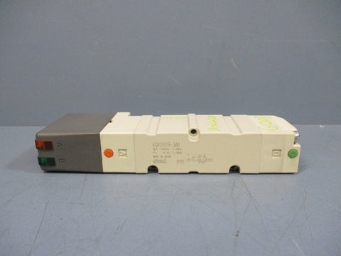 SMC VQ4201R5W1 Solenoid Valve 1.0MPa Used
