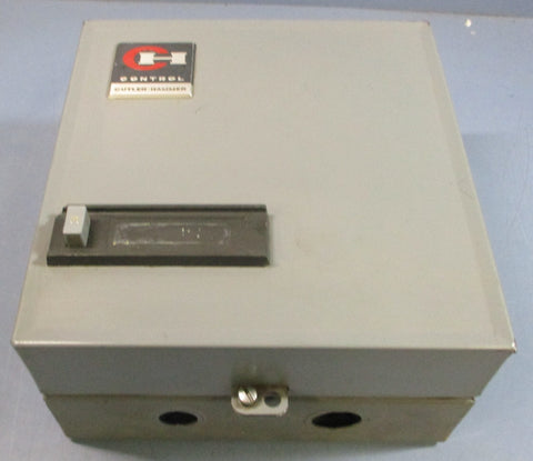 Cutler Hammer A10CN0 Motor Starter w/ Allen Bradley 800TJ2 & Enclosure
