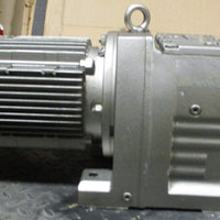 Sew Eurodrive DFV132S4KS Gearmotor R87DV132S4KS 21.51:1 7.5HP 21/8" Shaft