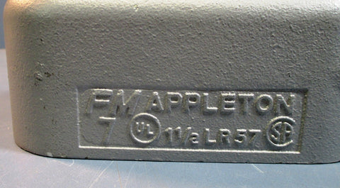 Appleton LR57 Side L Ported 11/2" Conduit Body FM7 NWOB