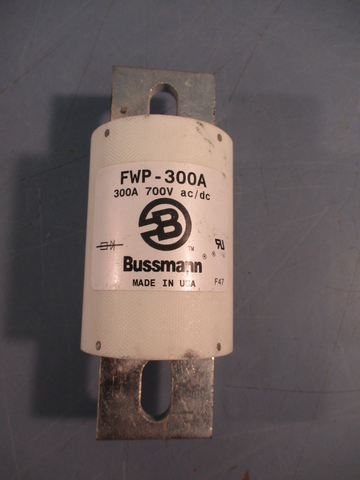 Bussmann FWP-300A 300 Amp 700V Fuse 300A AC DC FWP300A 700 V