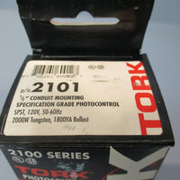 TORK 2100 Series #2101 Photocontrol 120VAC Die Cast Zinc 1/2" Conduit Mounting