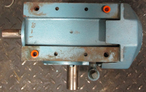 Cleveland Worm Gear Reducer Size 35 30:1 Ratio 1.0 SF 1" and 11/2" Shaft Dia