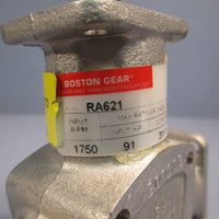 BOSTON GEAR 11423558 Spiral Bevel Rear Drive, 1750 RPM 1:1 Ratio .91 HP, RA621