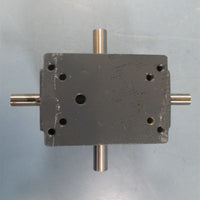 Hub city 022119043 Model 211 Gear Reducer  Used 5:1