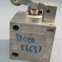 Festo R-5-1/4-B Roller Lever Valve 8996