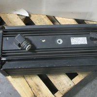 Lenze 3 Phase MDSKABS11222 Servo Motor 6.4 kW, 2490 RPM, 11/2" Shaft