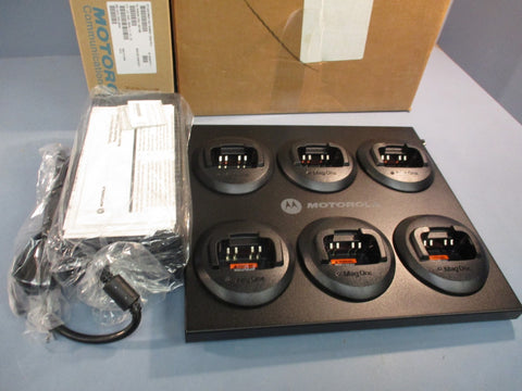 Motorola RLN6393A MagOne 6 Port Charging Base Station for Radios w/ Power Supply