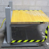 Unidex 500 Lb Lift Table Bench 36 x 351/2" Top, 2745" Adjustable Height