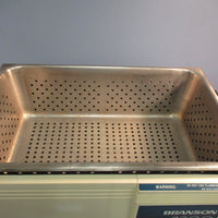 Branson 8200 B8200R1 Ultrasonic Cleaner 50/60Hz 117 Volts 3.0 Amps 5.5gallon