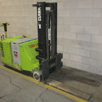 Clark ST40B Electric Walkie Walk Behind Fork Lift Truck 4000 Lb, 24 V, 8.5 Foot