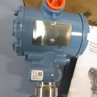 EMERSON ROSEMOUNT SANITARY PRESSURE TRANSMITTER 0150 PSI 2090FG2S2DE1