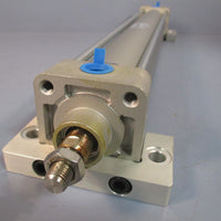 SMC AIR CYLINDER 250 PSI NCA1S200-1400-XC6