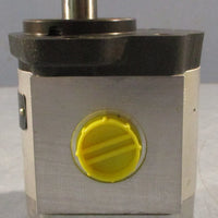 Parker 33191210109 Hydraulic Pump Gear Motor 5/8" Shaft Dia New